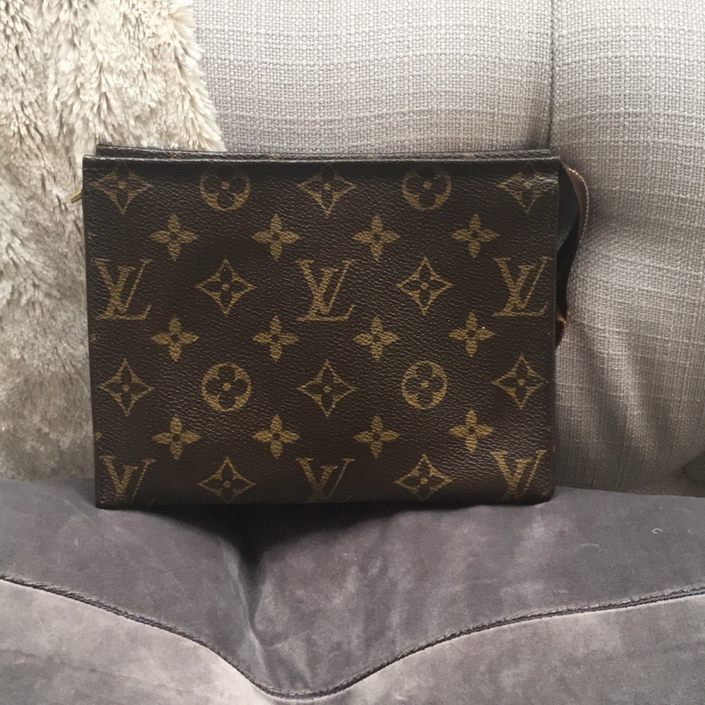 Cosmetic bag ❤️❤️❤️ Same day ship .. ❤️❤️❤️❤️❤️